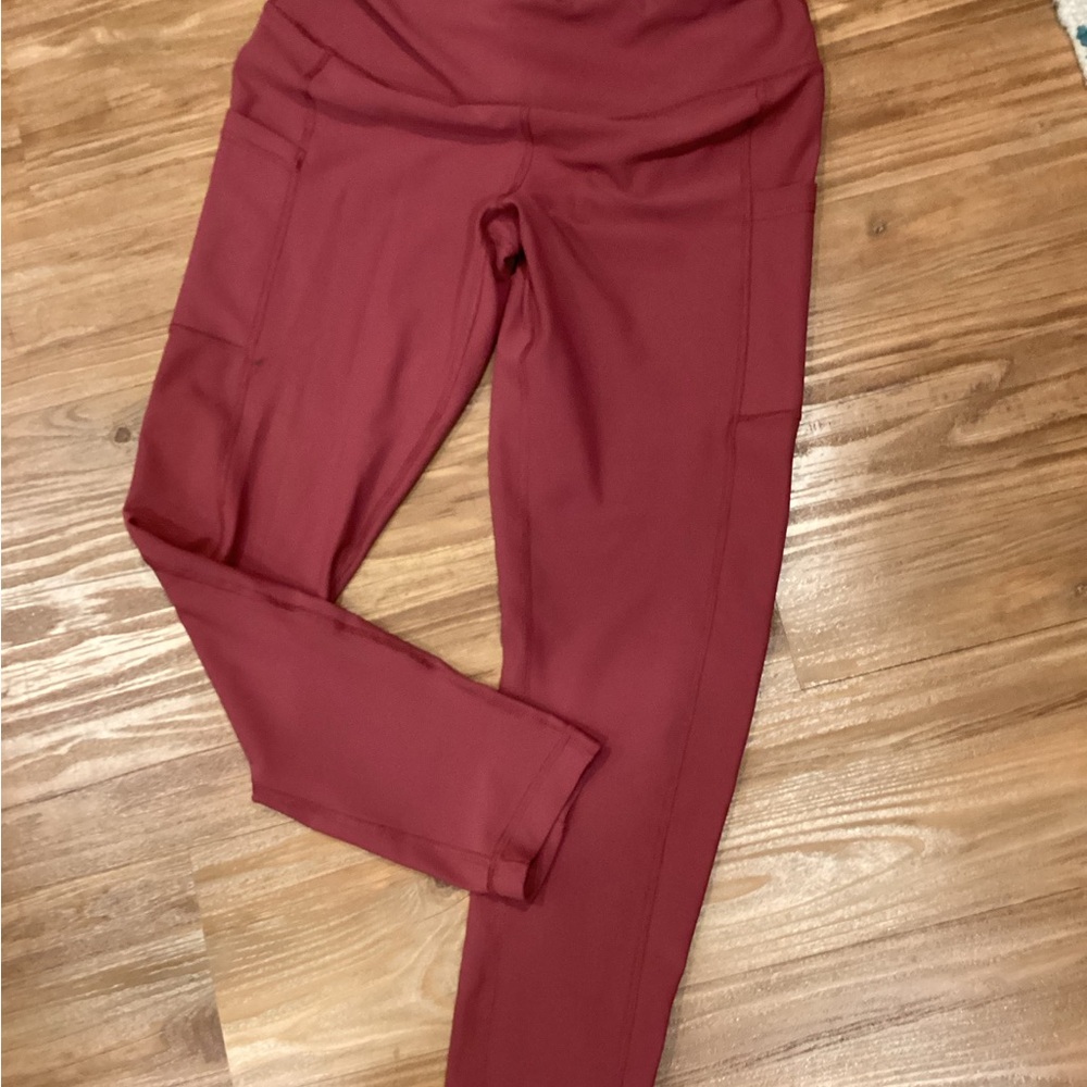 90 Degree By Reflex Maroon Leggings